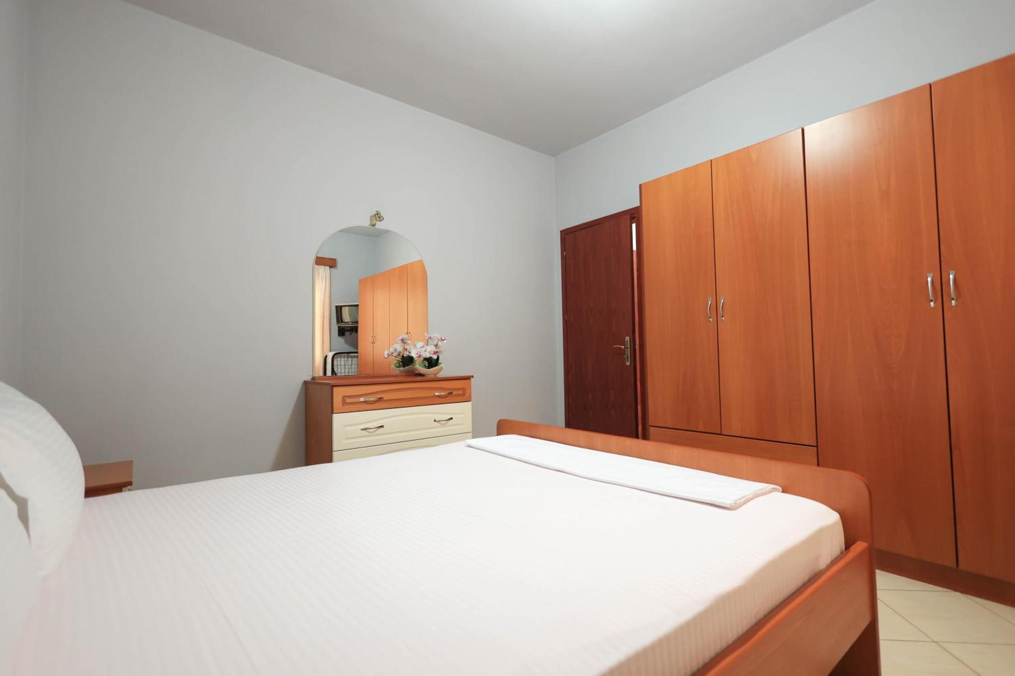 Kejsi Apartaments Sarande Exterior photo